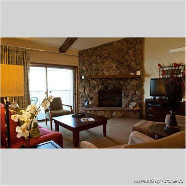 Falcon Point Aparthotel 3*
