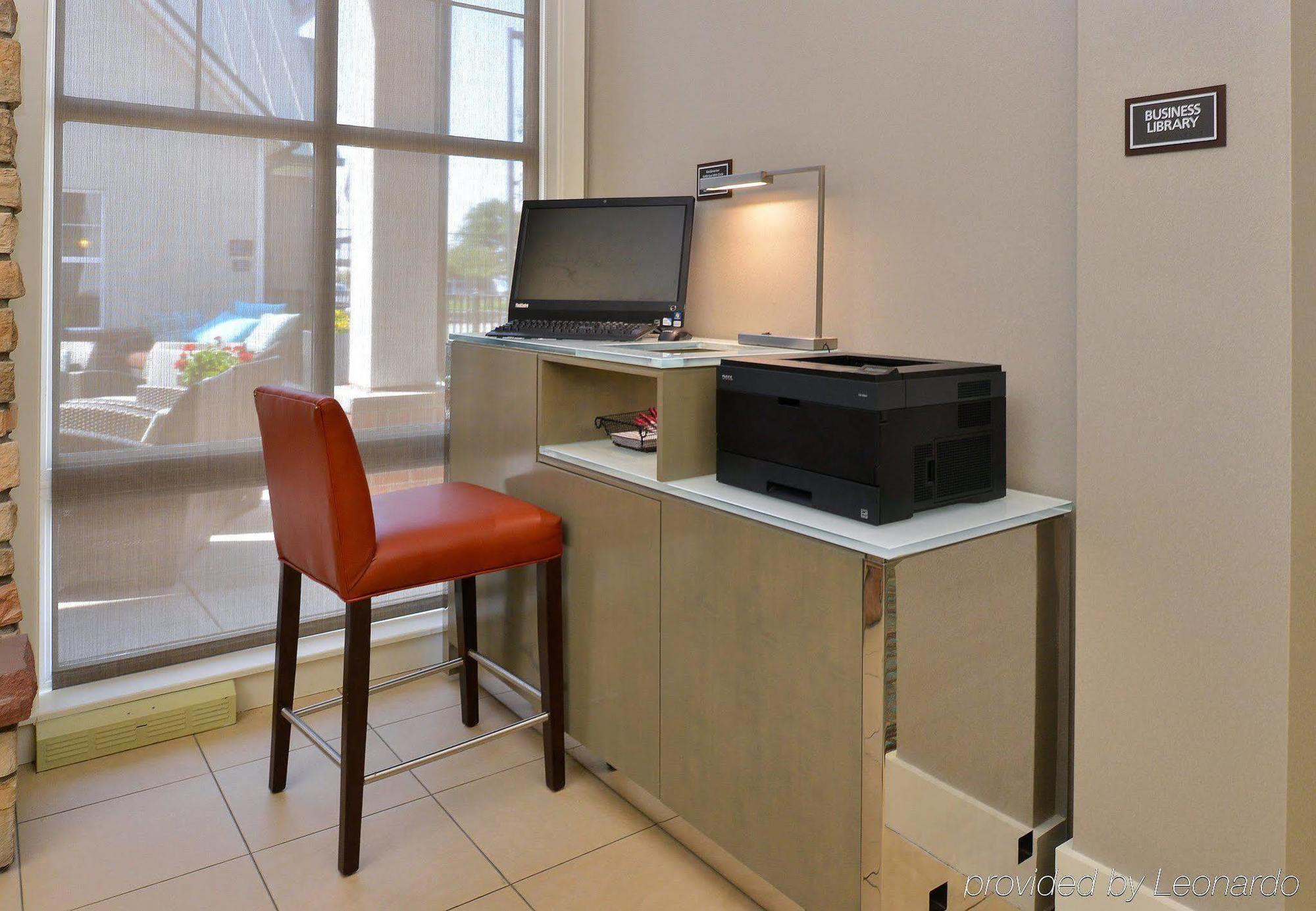 Hotel By Marriott Denver Airport At Gateway Park Aurora