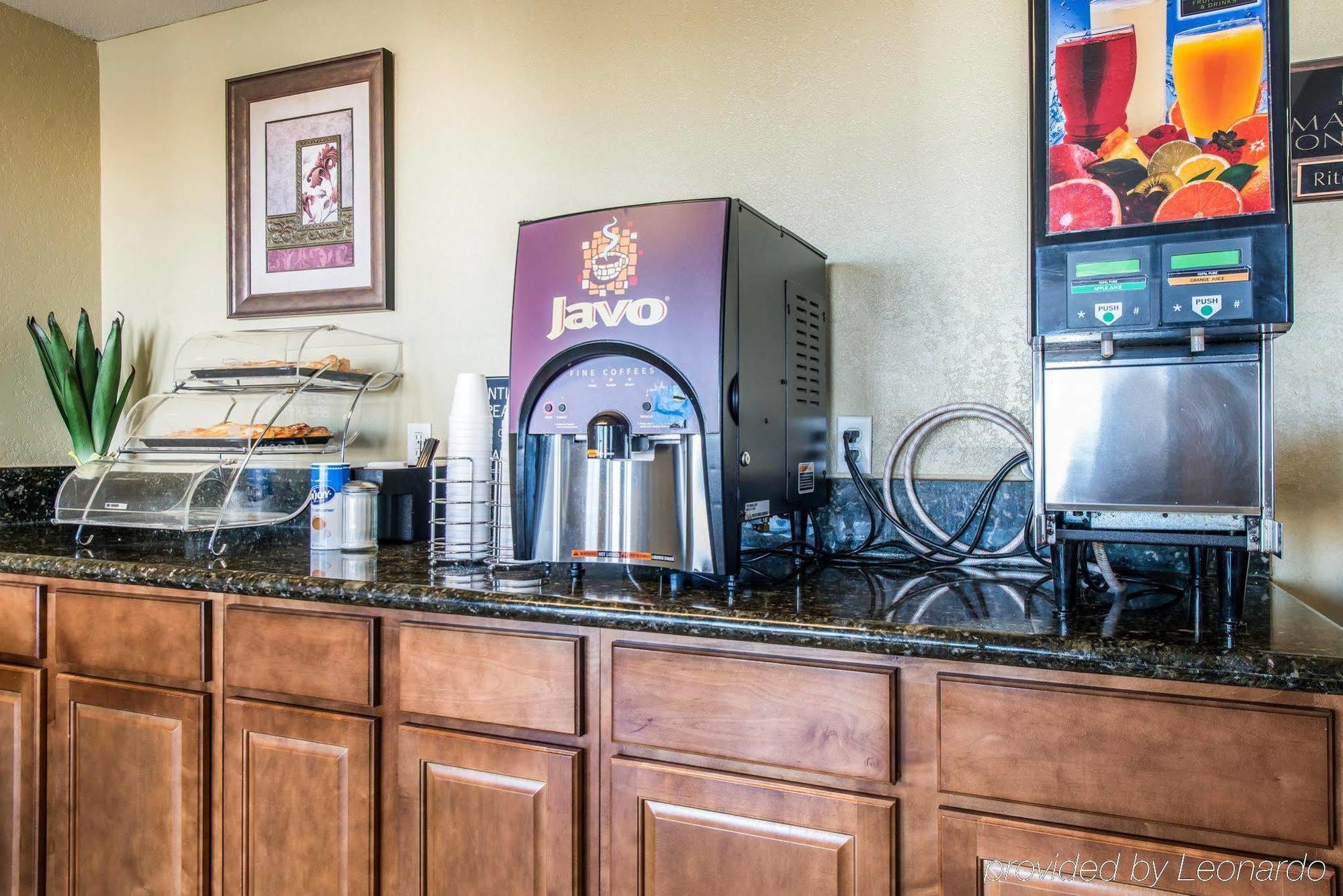 Rodeway Hotel Pueblo