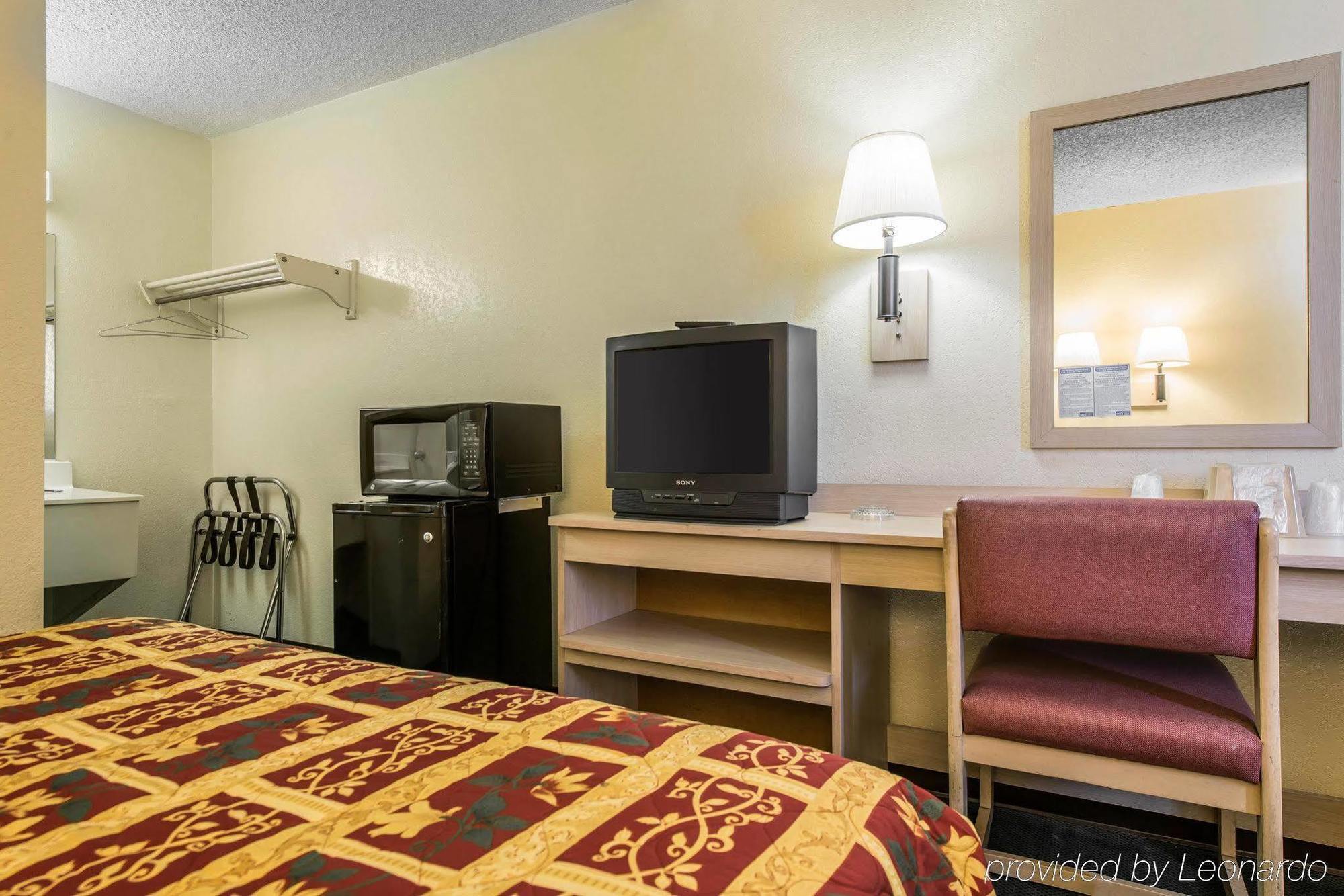 Hotel Rodeway Pueblo