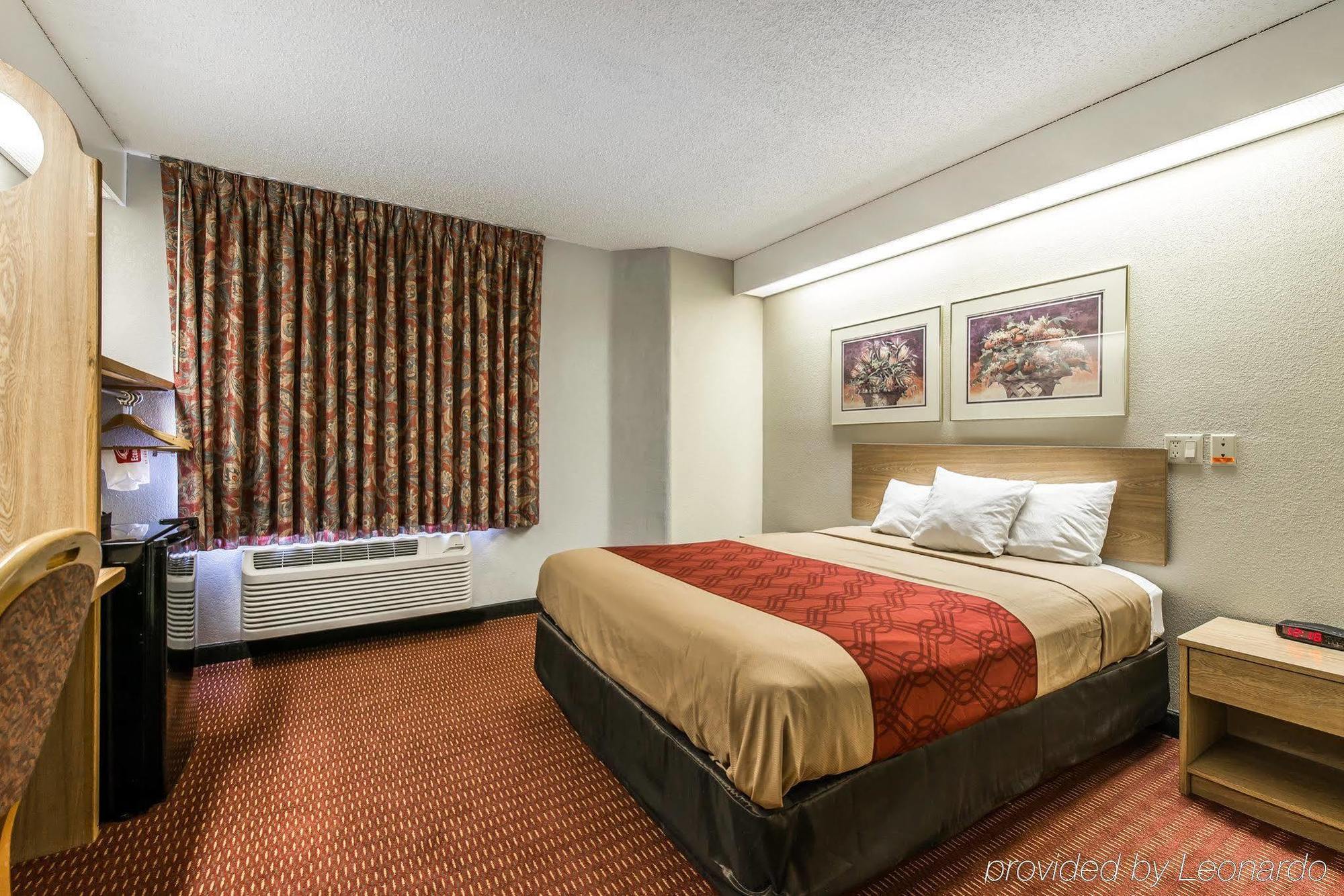 Days By Wyndham 3*