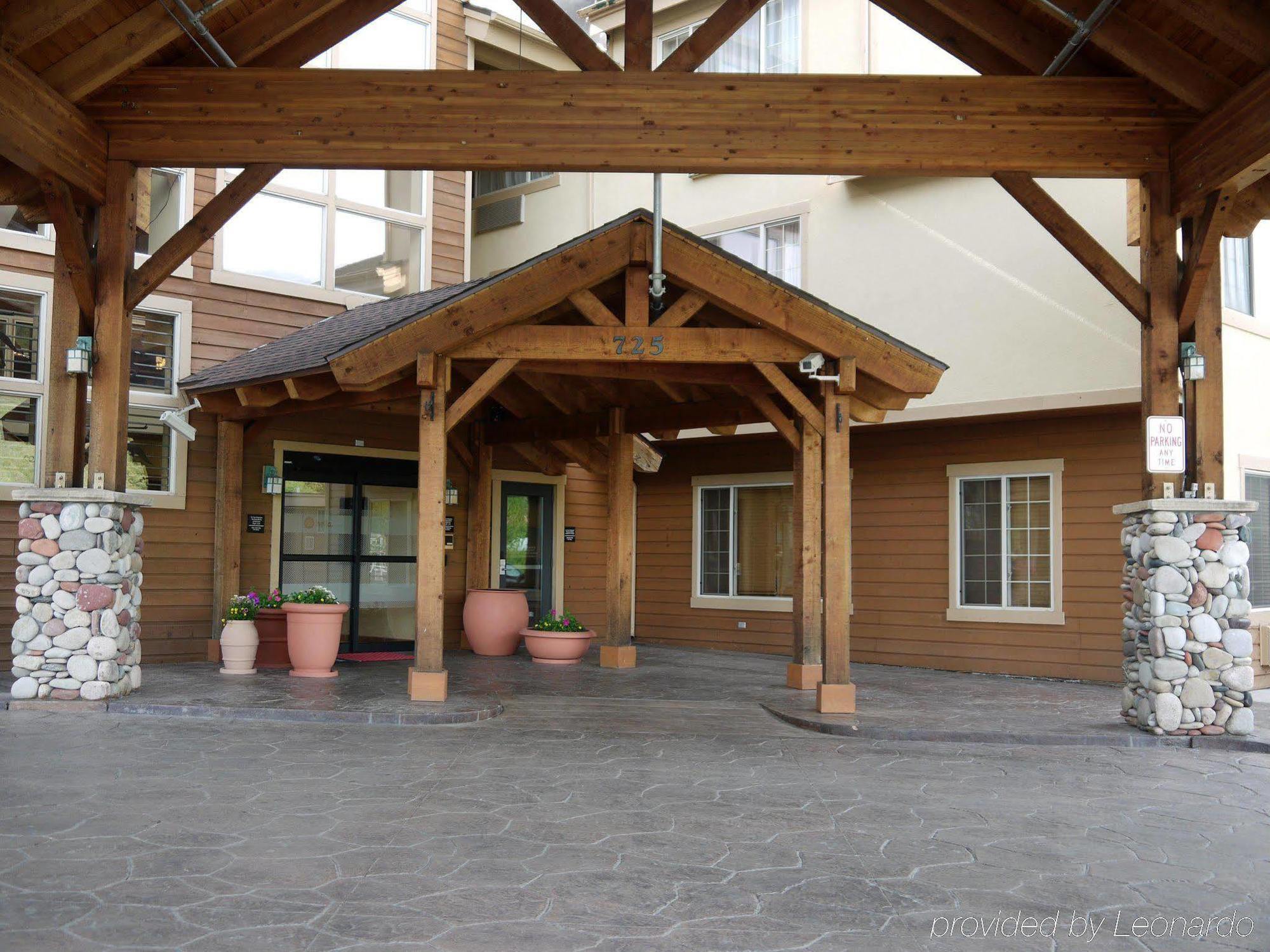 Hotel Hampton &