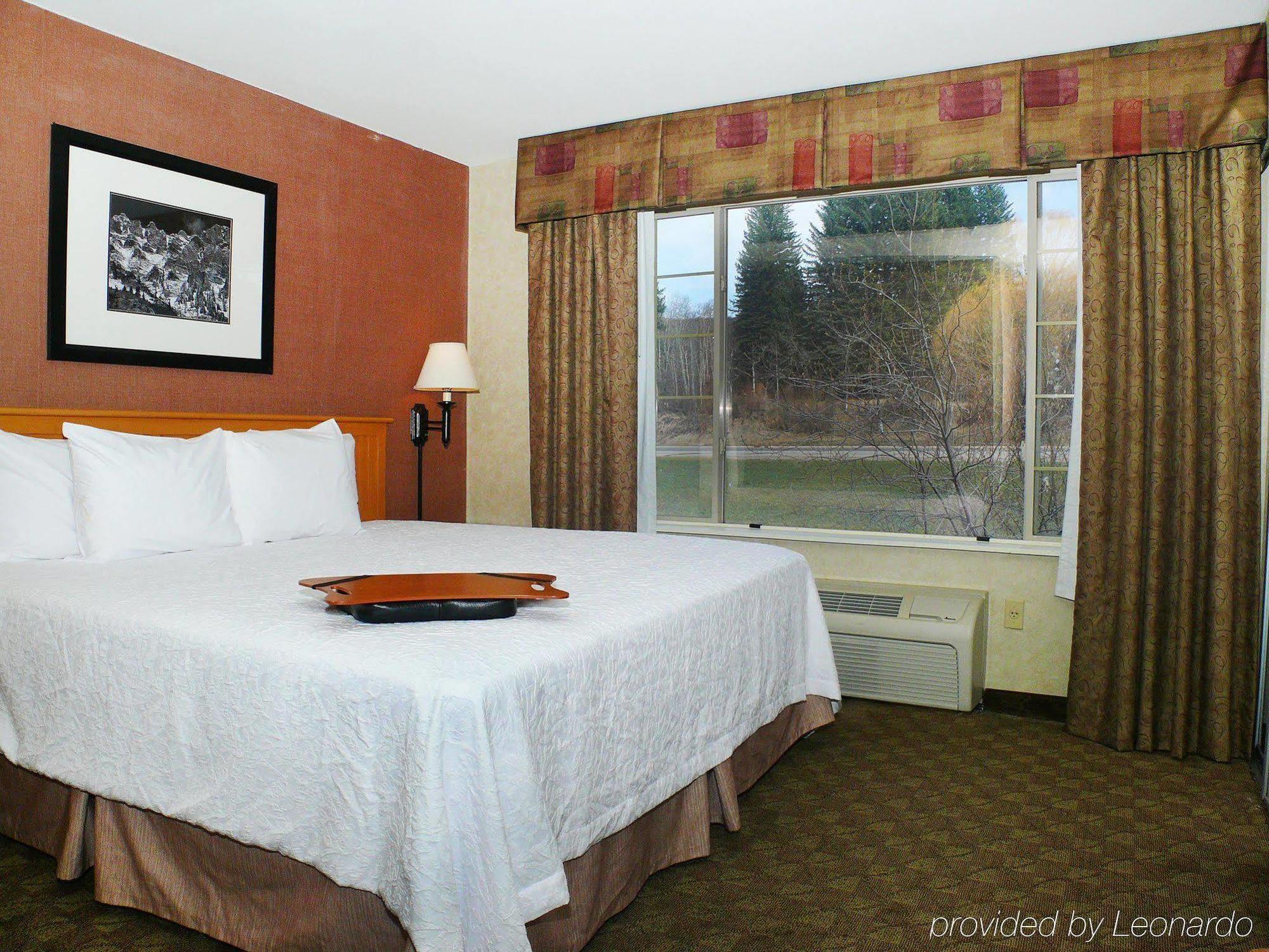 Hotel Hampton &