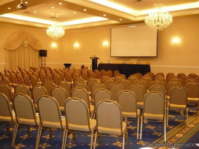 Hotel La Quinta & By Wyndham Estes Park 3*