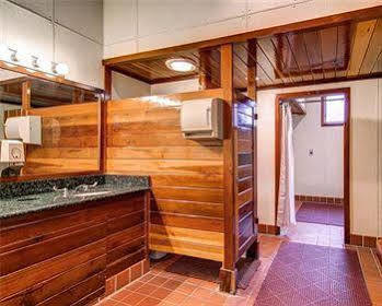 The Lift #210 - Lots Of - Pool And Hot Tub Access