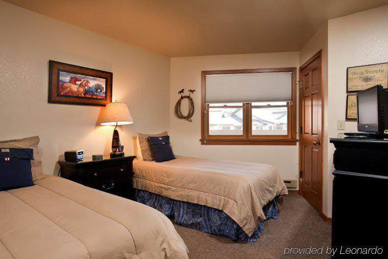 Chateau Chamonix By Steamboat Resort