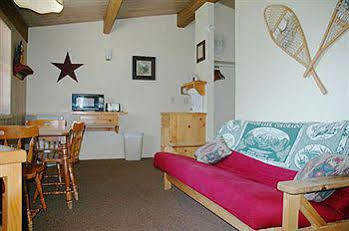 Western Riviera Lakeside Motel Grand Lake