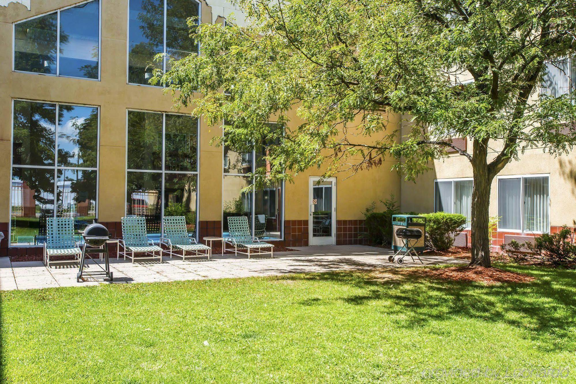 Inn Quality And Conference Center Downtown