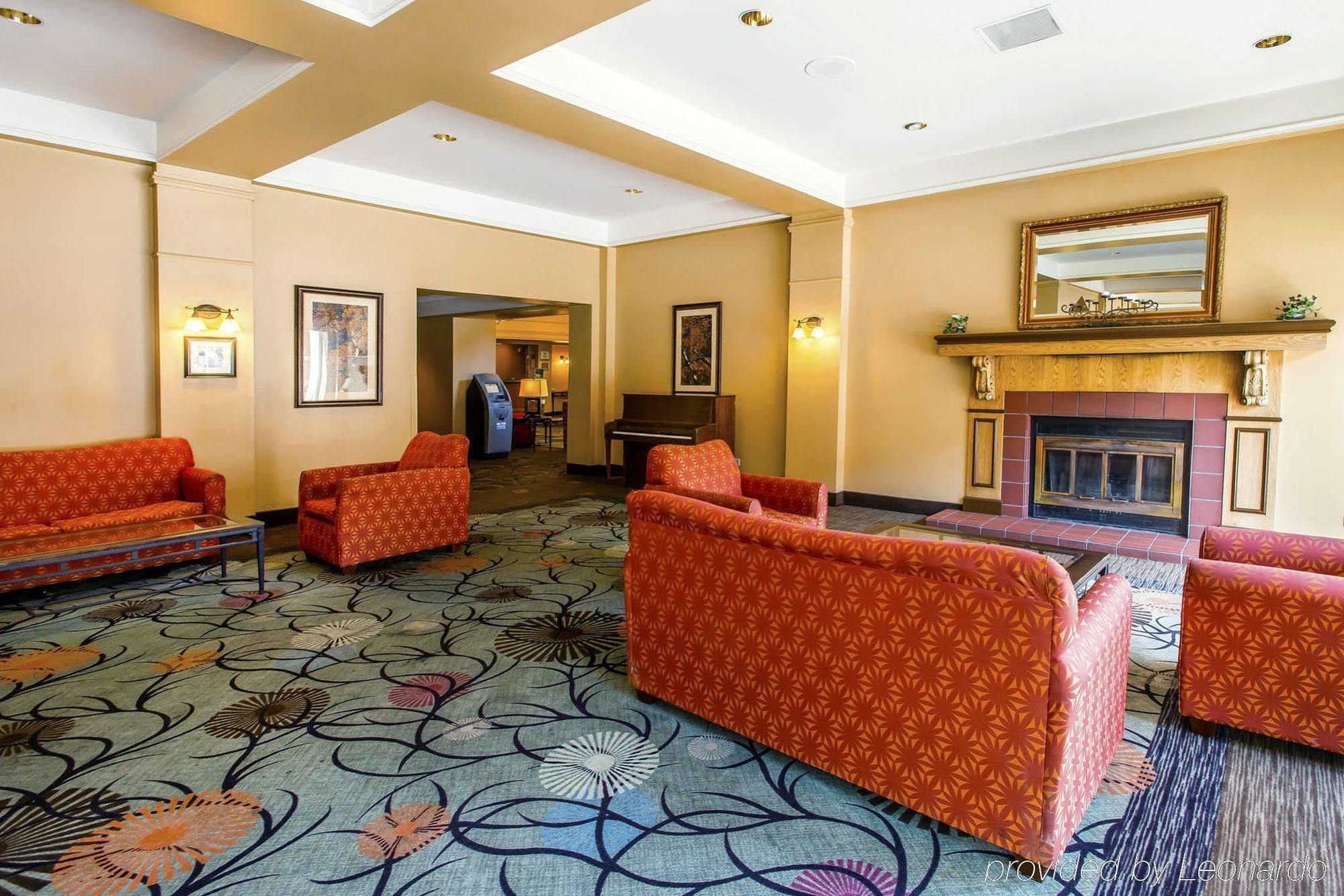 Inn Quality And Conference Center Downtown 3*