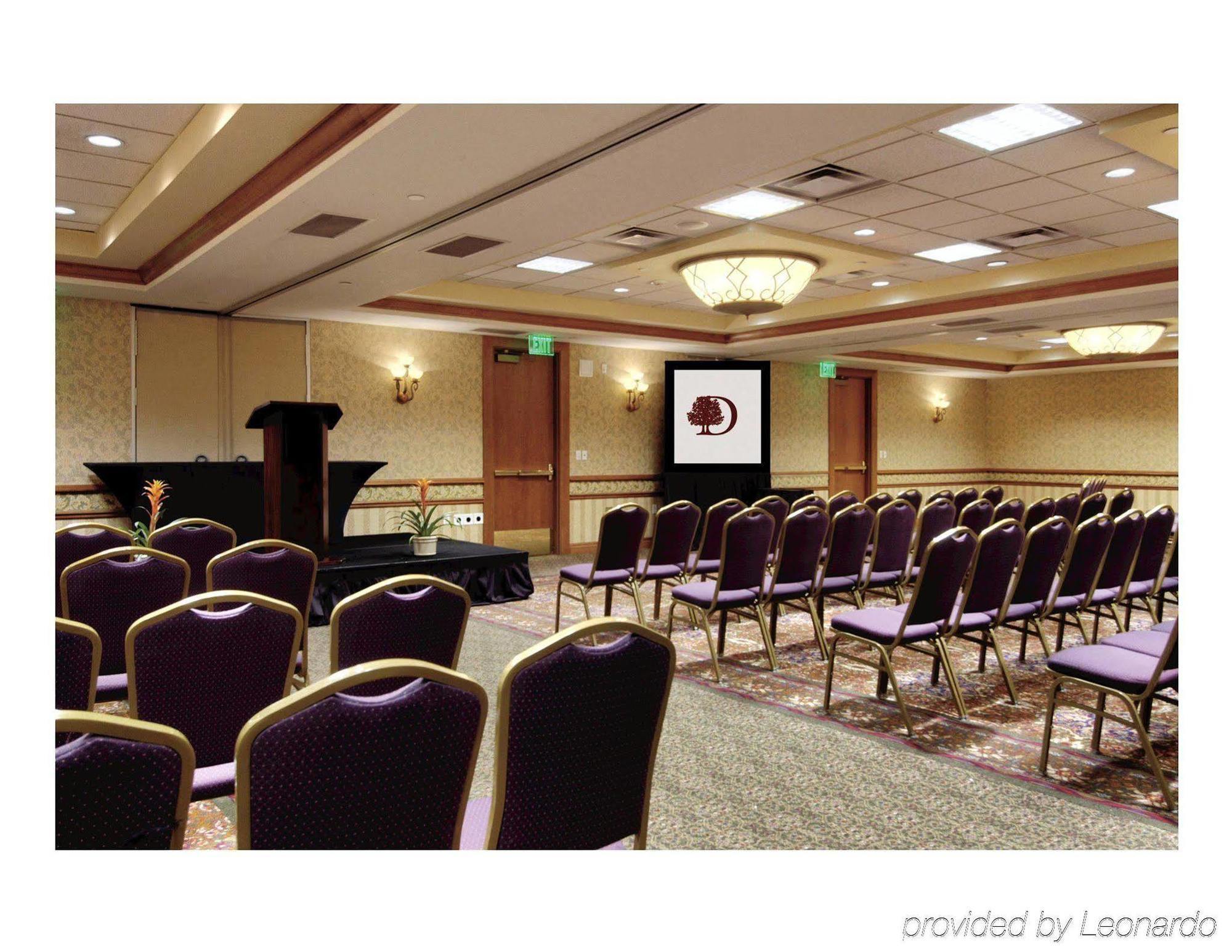 Hotel Doubletree By Hilton Park Denver