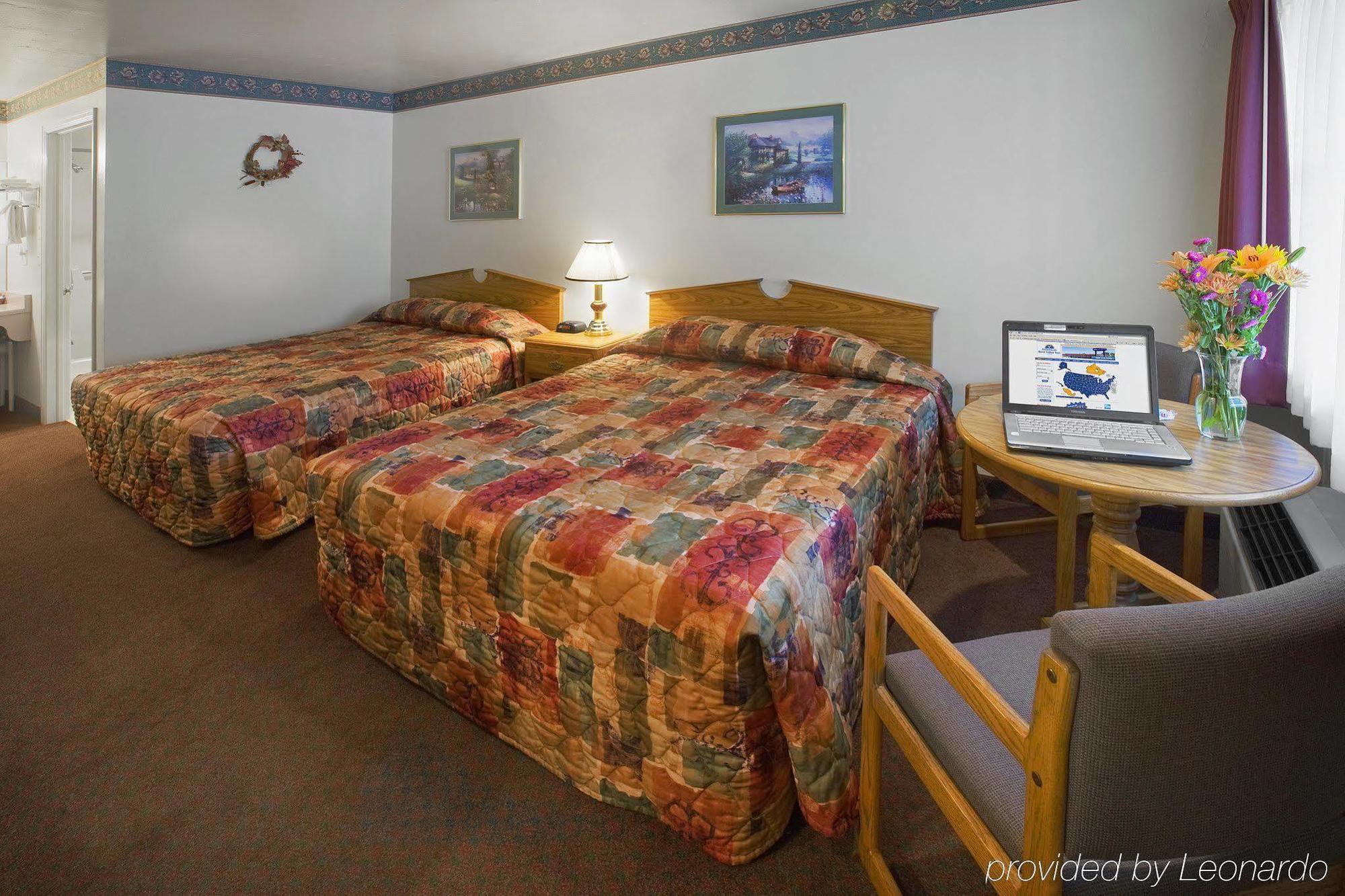 Hanging Inn Glenwood Springs