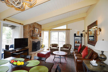 Chateau Eau Claire & Roaring Fork By Frias Hotel 4*