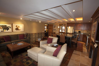 Fasching Haus Hotel Aspen