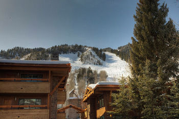 Fasching Haus Hotel 3*