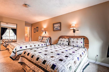Hotel Tannenbaum By Country