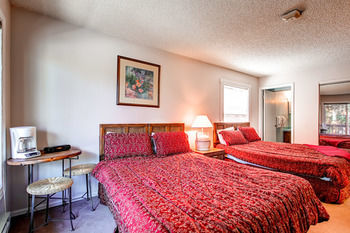 Hotel Tannenbaum By Country