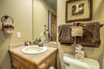 Cascades At Eagleridge By Retreatia
