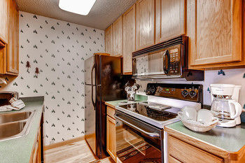 Ski Inn Condominiums