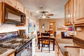 Ski Inn Condominiums Holiday home Steamboat Springs