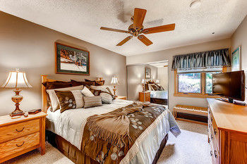 Ski Inn Condominiums Steamboat Springs