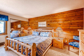 Ski Inn Condominiums Steamboat Springs