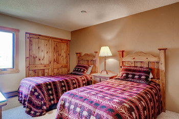 Ski Inn Condominiums Holiday home *