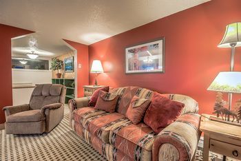 Hotel The West By Retreatia