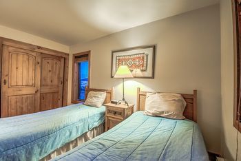 The West By Retreatia Hotel
