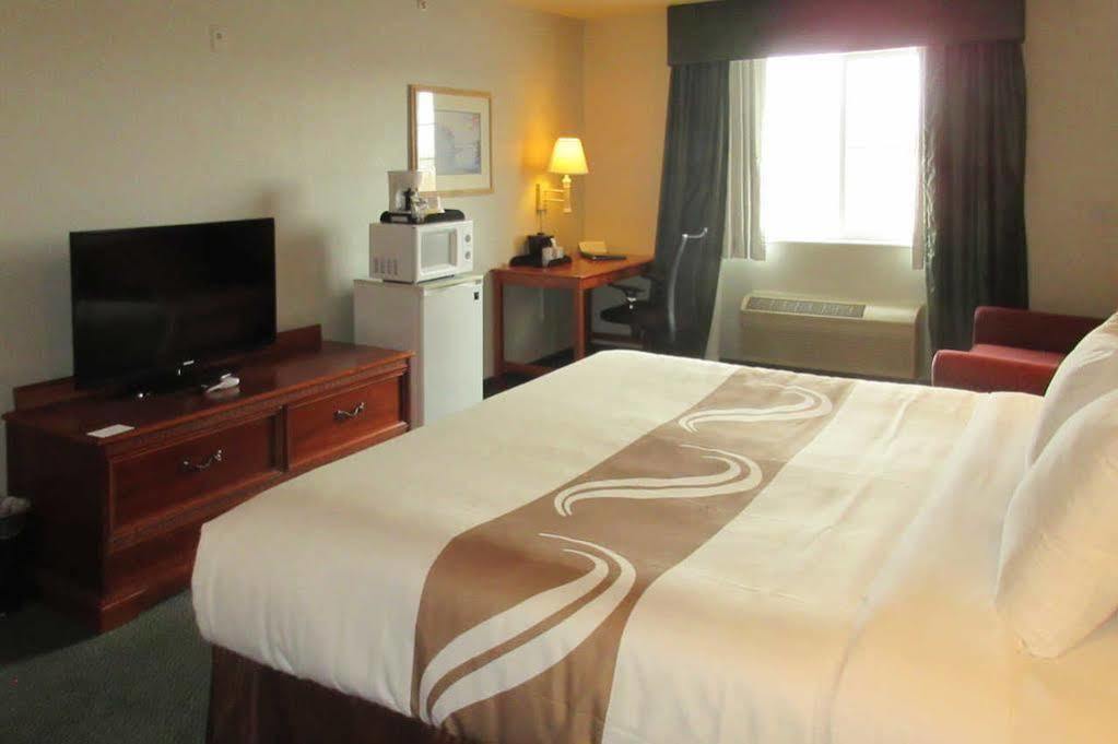 Quality & - Broomfield Hotel Westminster