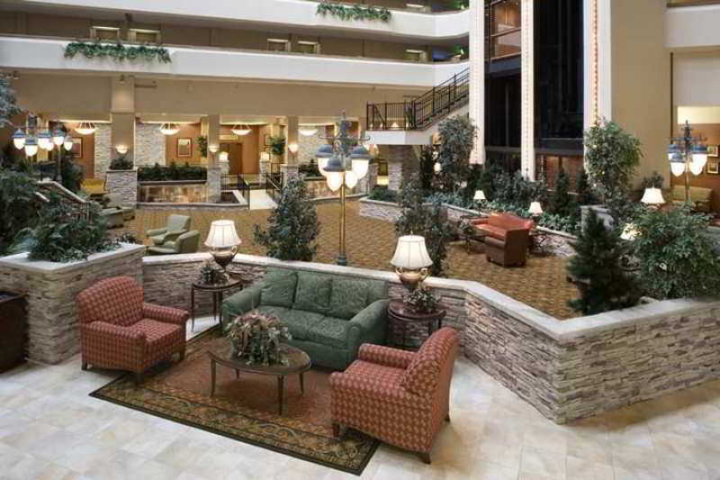 Hilton Collins 3* Fort Collins