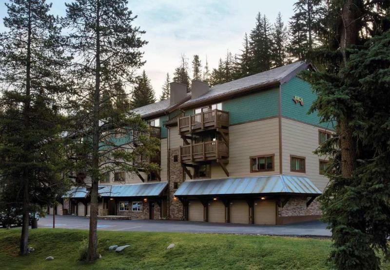 Hotel Marriott's Streamside Douglas At 3*