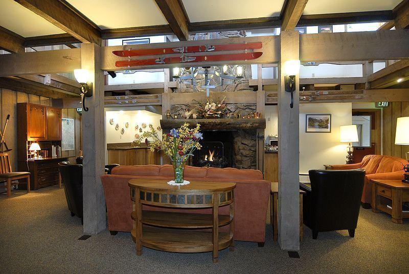Lodge Cristiana Guesthaus *