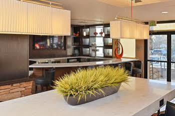 Courtyard By Marriott Cherry Creek 3* DEN