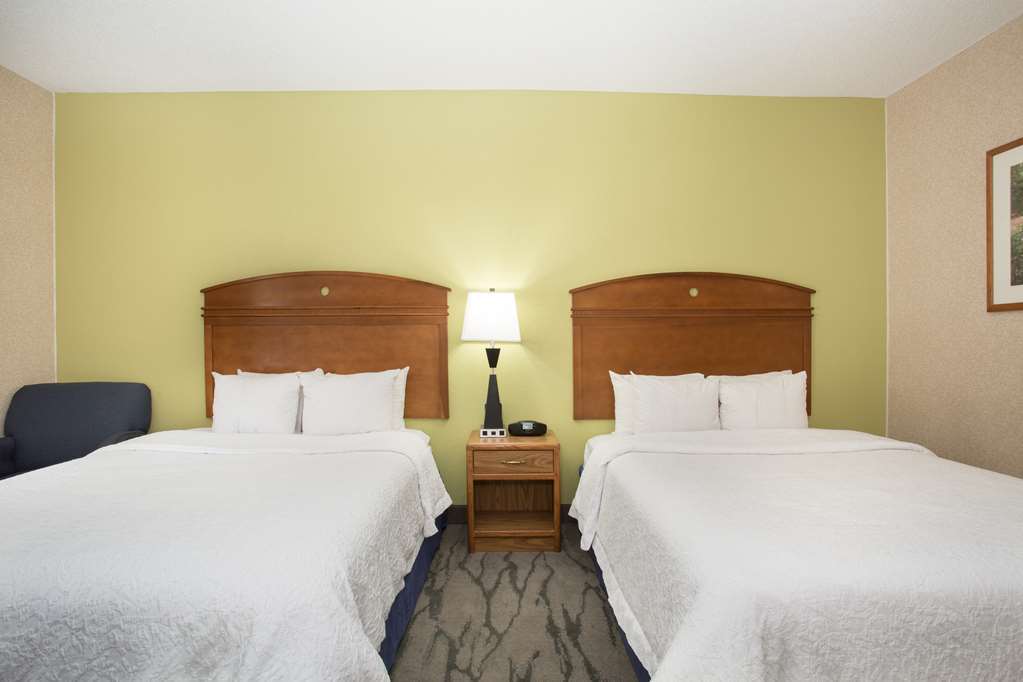 Hotel Baymont By Wyndham Thornton
