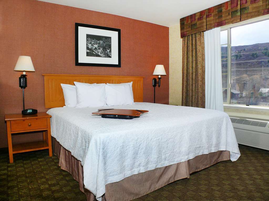 Hampton & 3* Steamboat Springs
