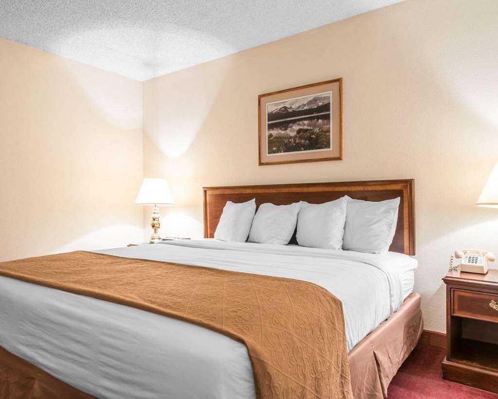 Hotel Quality & Canon City