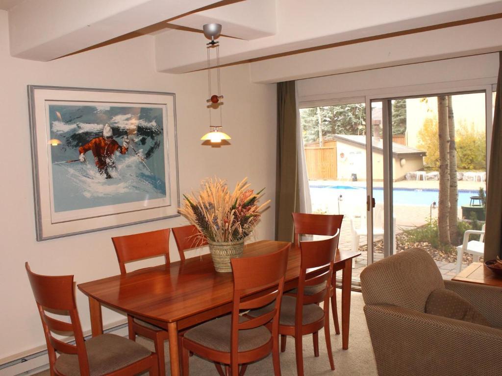 International Vail