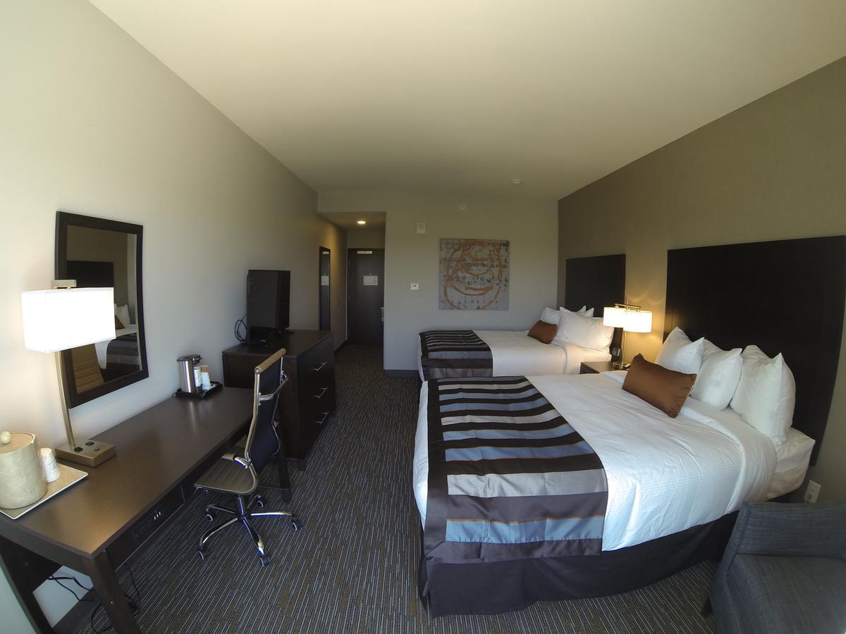 Wingate By Wyndham Johnstown Hotel 3*