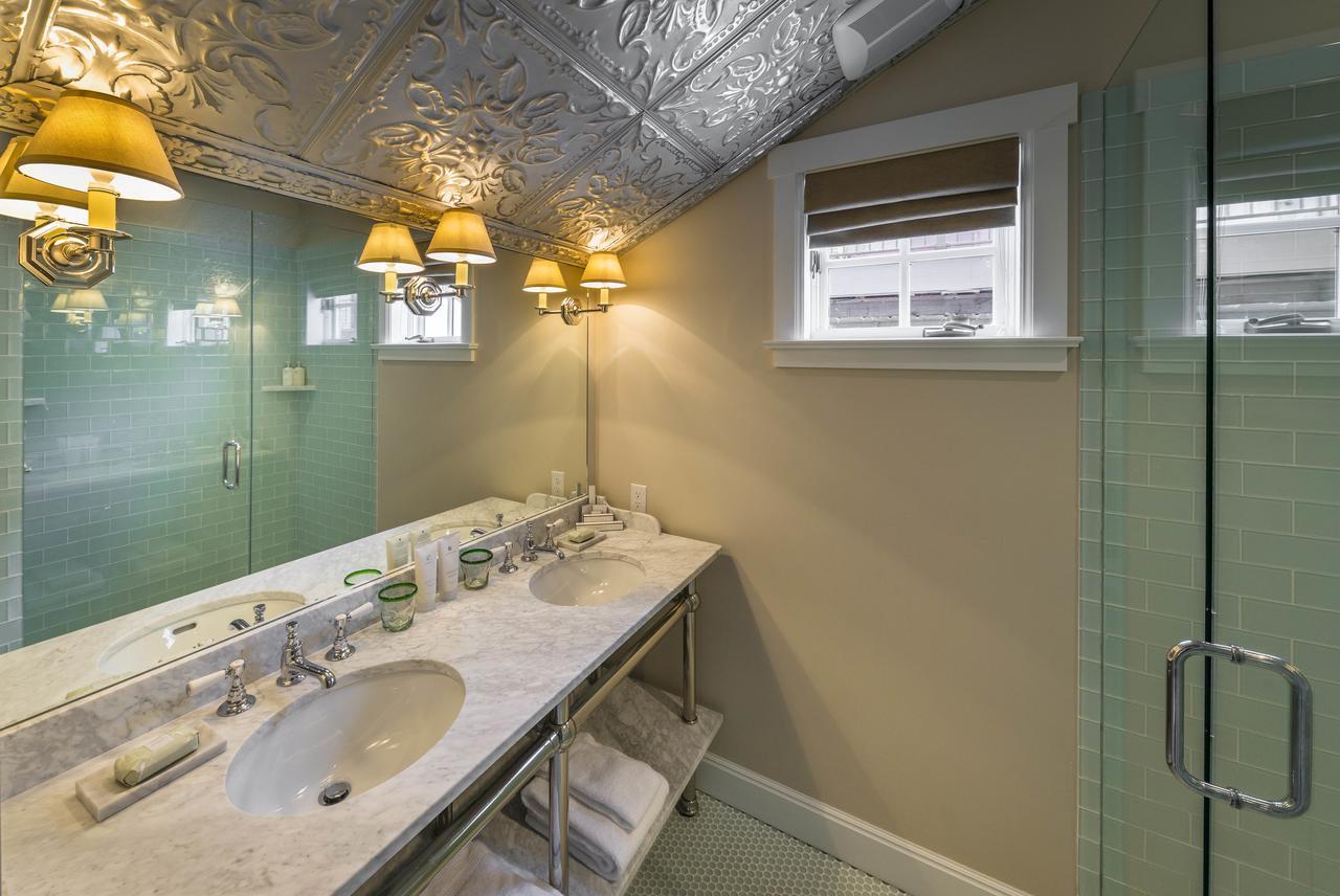 Dunton Town House Pensão