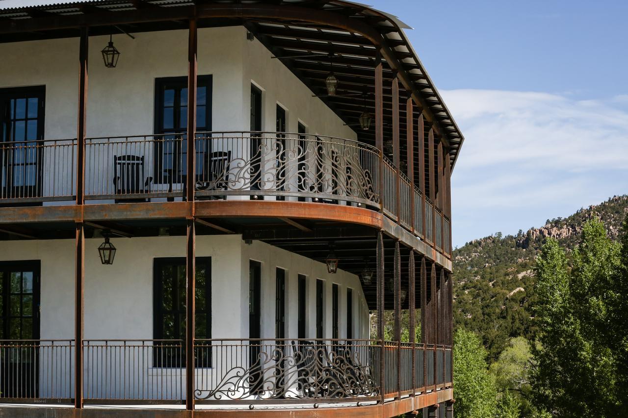 Surf & Chateau Hotel Buena Vista
