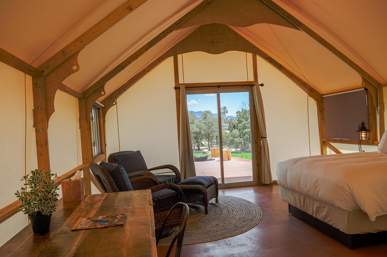 Resort Royal Gorge Buckskin Joe