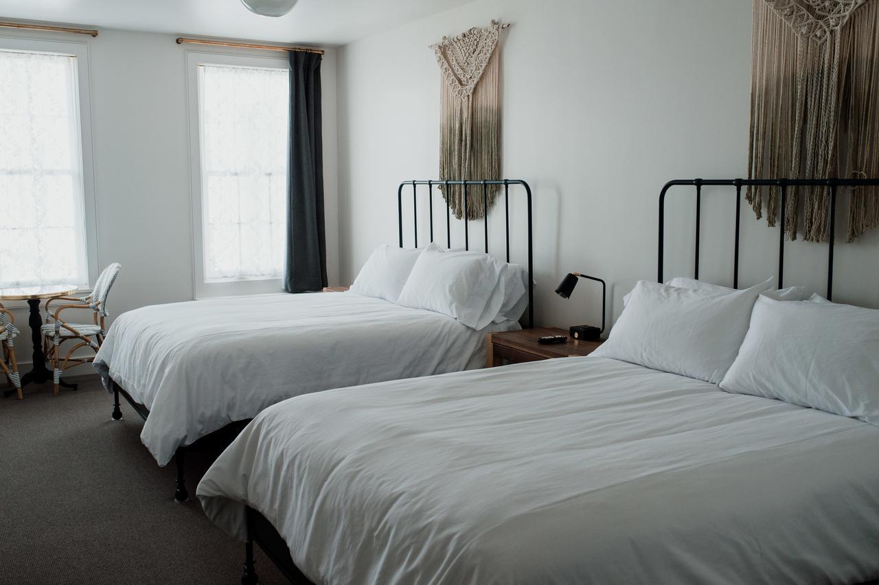 Surf & Chateau Hotel 3*