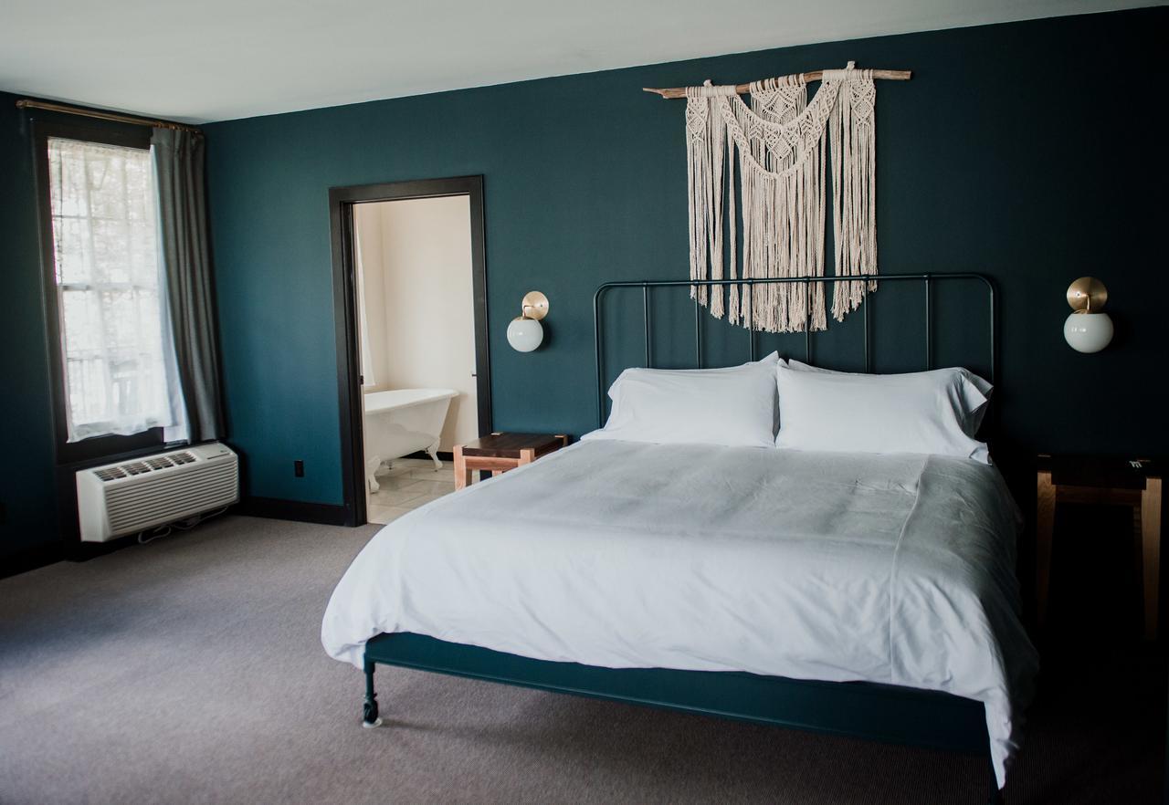 Surf & Chateau Hotel 3*