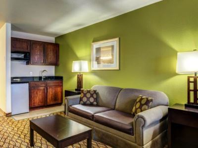 Holiday Express & - Black Canyon Area By Ihg 2*