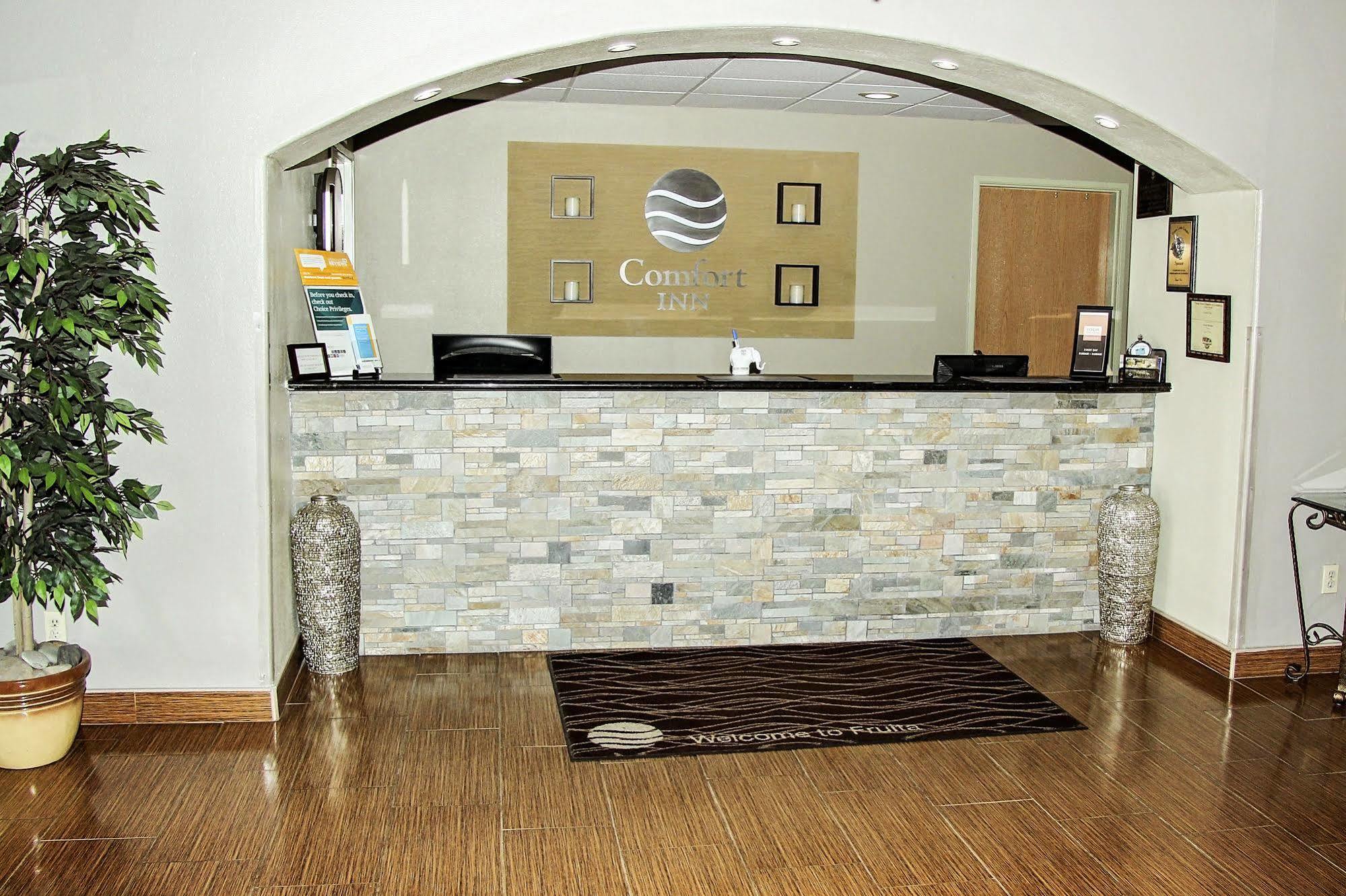 Comfort & Hotel 2*