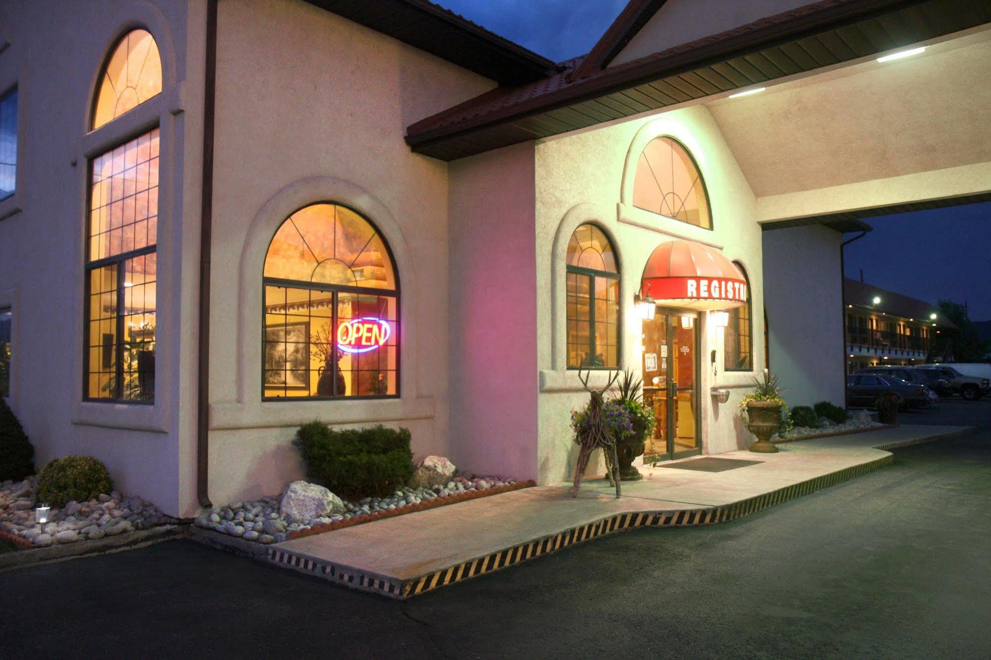 Hotel Gateway And