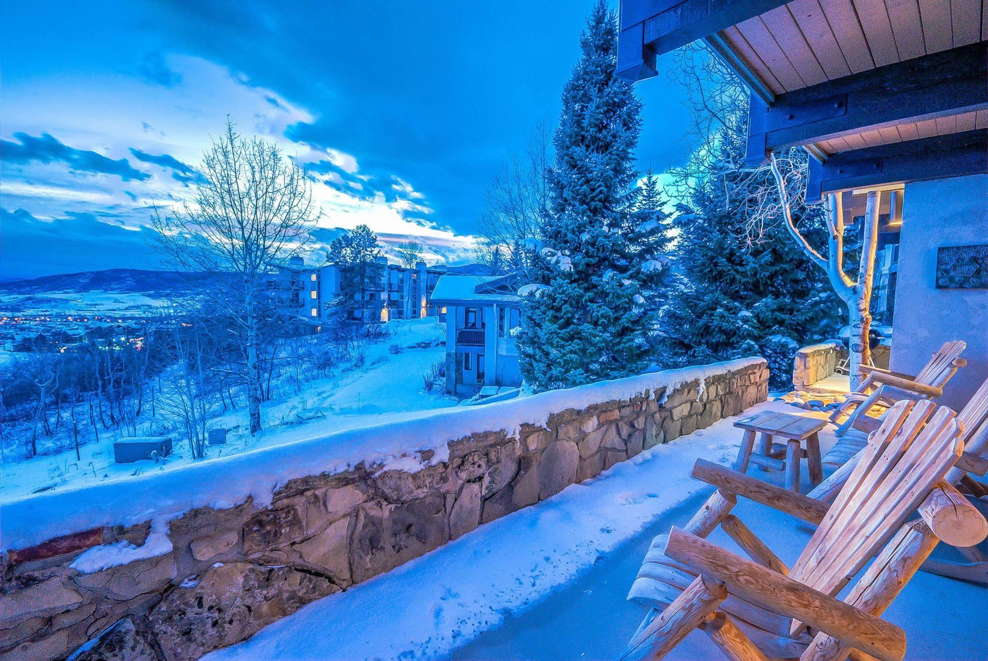 Storm Meadows Club