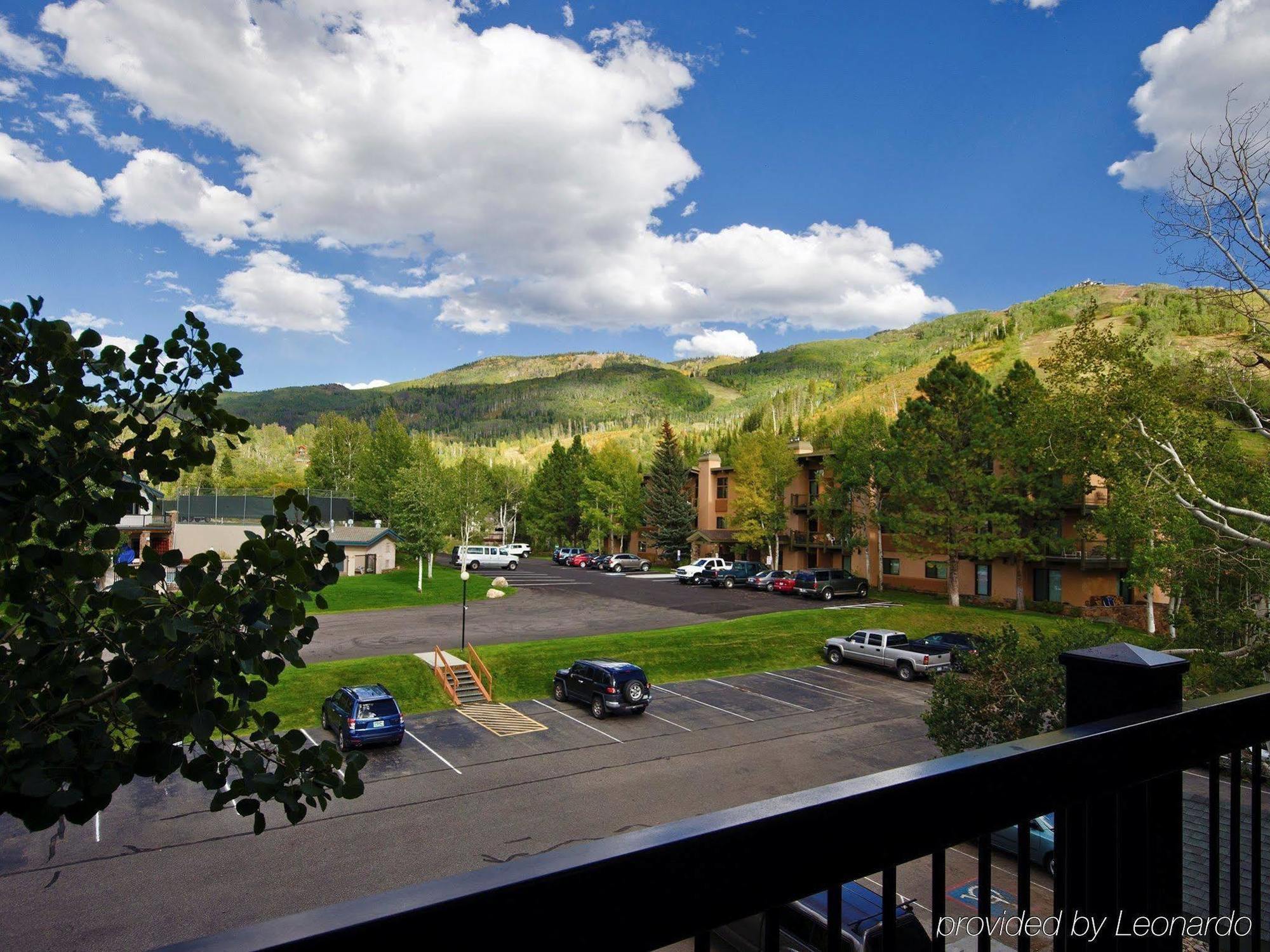 Storm Meadows Club