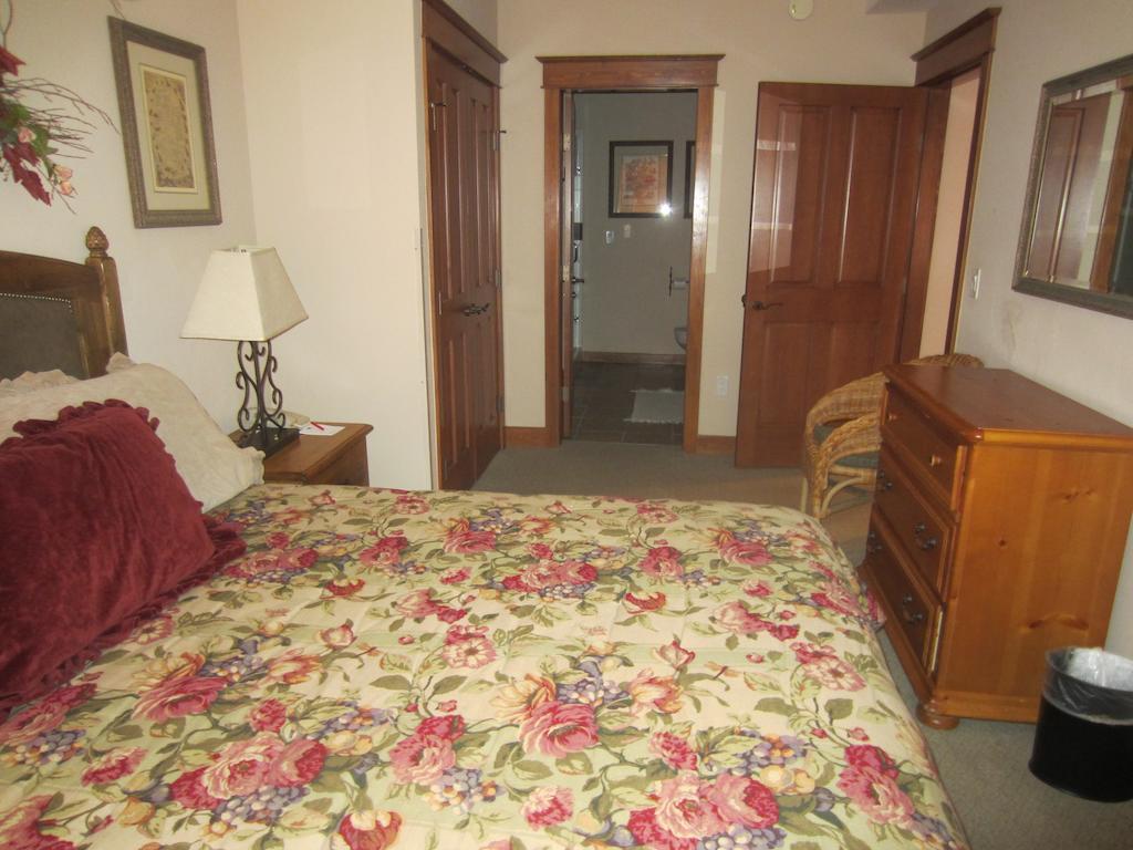 Center Village At Hotel