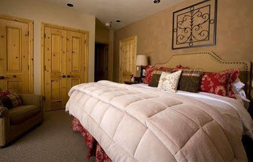 The Peaks See Forever 4* Telluride